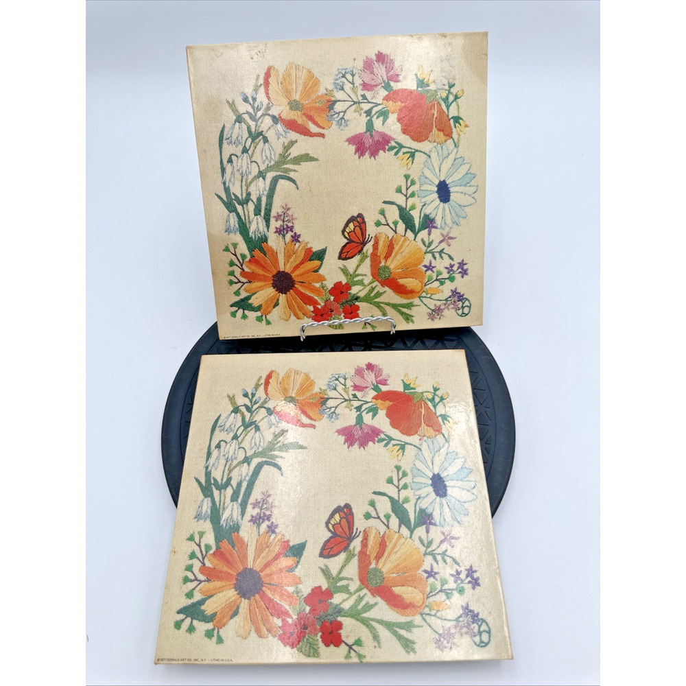 Set Of 2 1977 Donald Art Co. Inc. N.Y. Litho In U.S.A Hanging Wall Panel